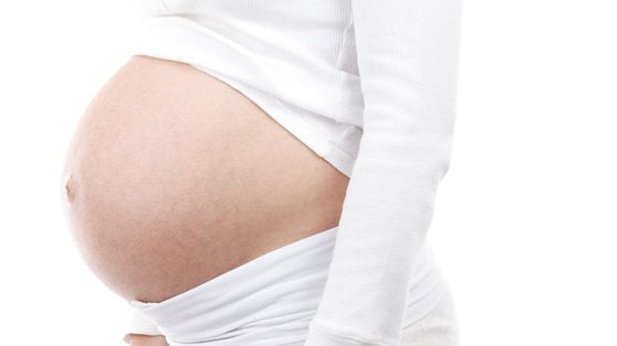 Ostatni miesiąc ciąży: Co czują przyszli rodzice. Jak się wspierać?